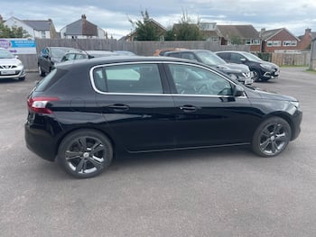 Used Peugeot 308 2015 for sale - 79827040: Photo