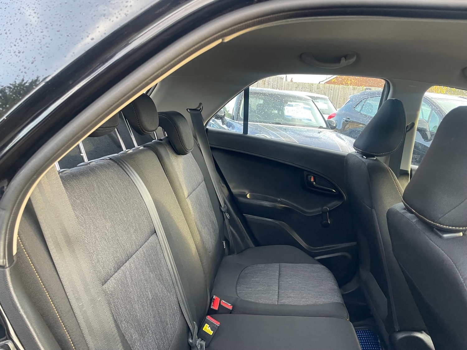 Used Kia Picanto 2012 for sale - 76778327: Photo 10