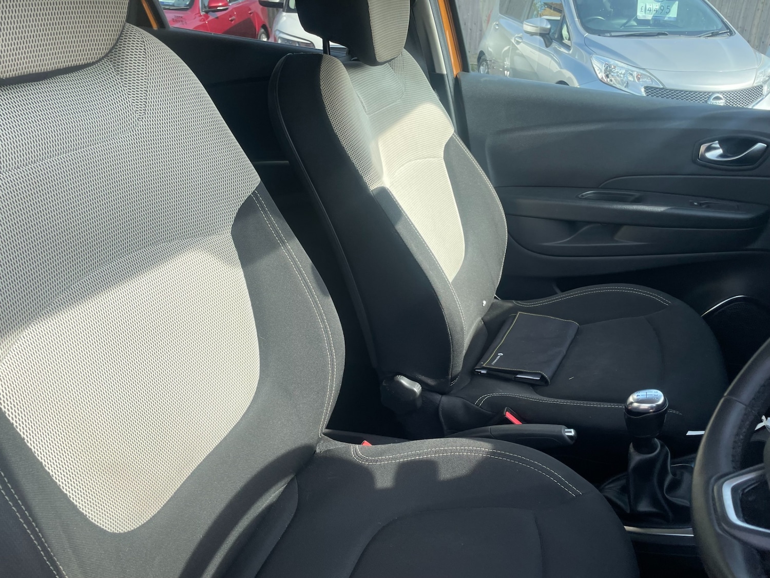 Used Renault Captur 2018 for sale - 77963657: Photo 10