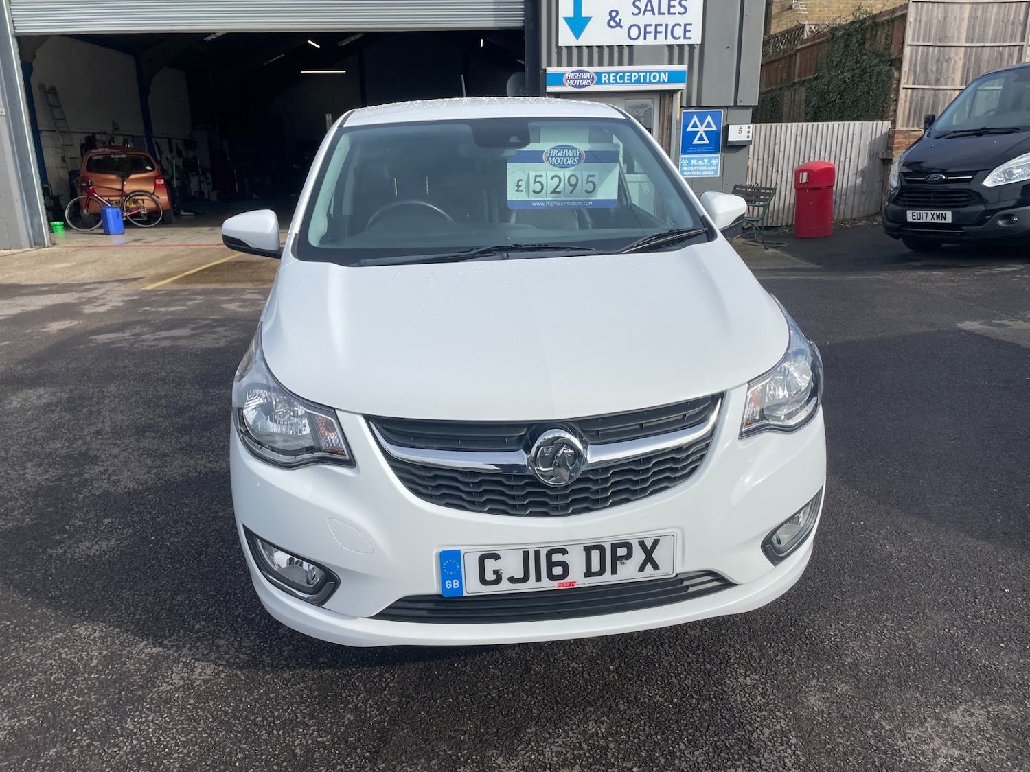 Used Vauxhall Viva 2016 for sale - 77629149: Photo 2