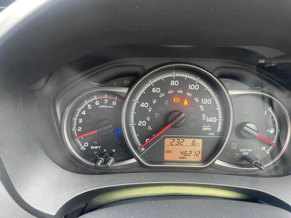 Used Toyota Yaris 2014 for sale - 76274347: Photo 17