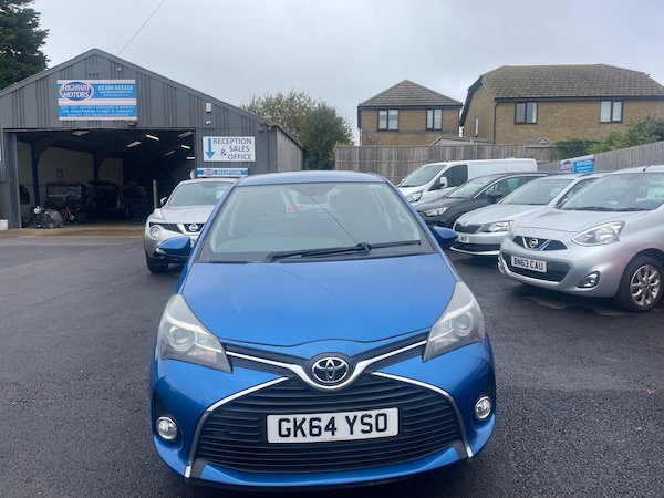Used Toyota Yaris 2014 for sale - 76274347: Photo 2