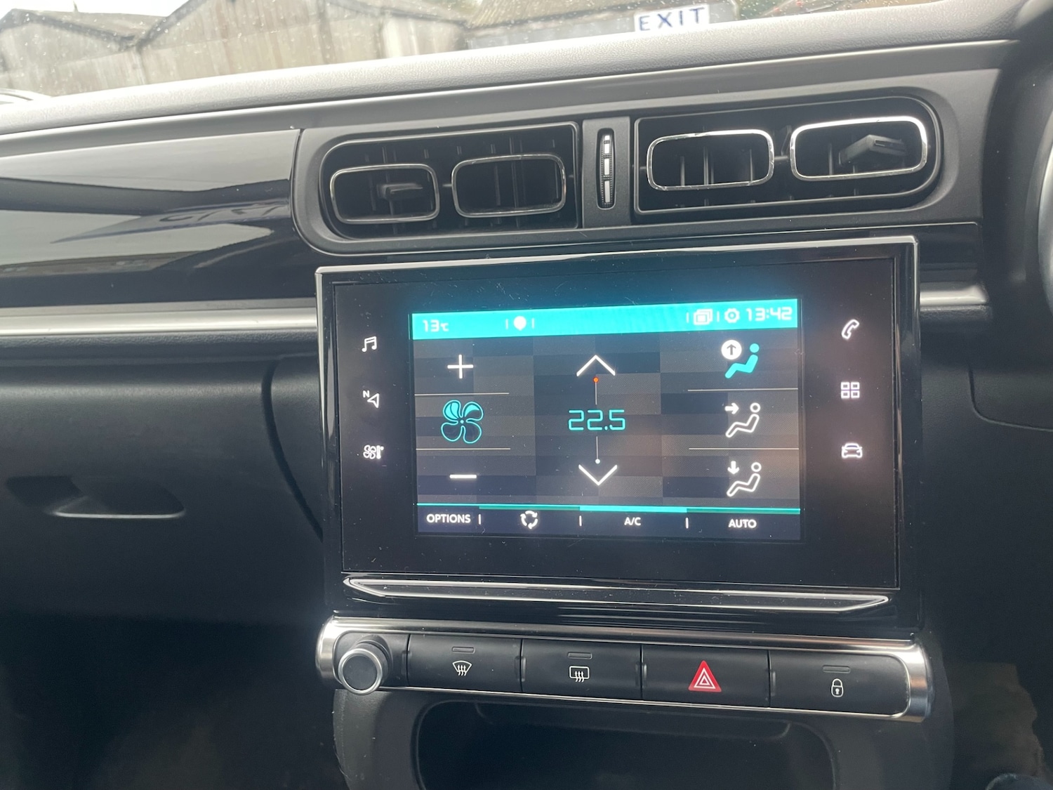 Used Citroen C3 2018 for sale - 76403522: Photo 15