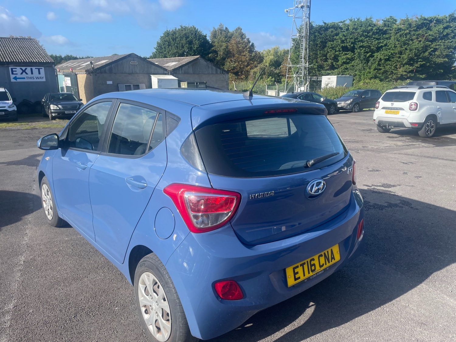Used Hyundai i10 2016 for sale - 76363468: Photo 5