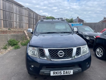 Used Nissan Navara 2015 for sale - 78499948: Photo