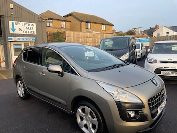 Used Peugeot 3008 2012 for sale - 77353943: Photo