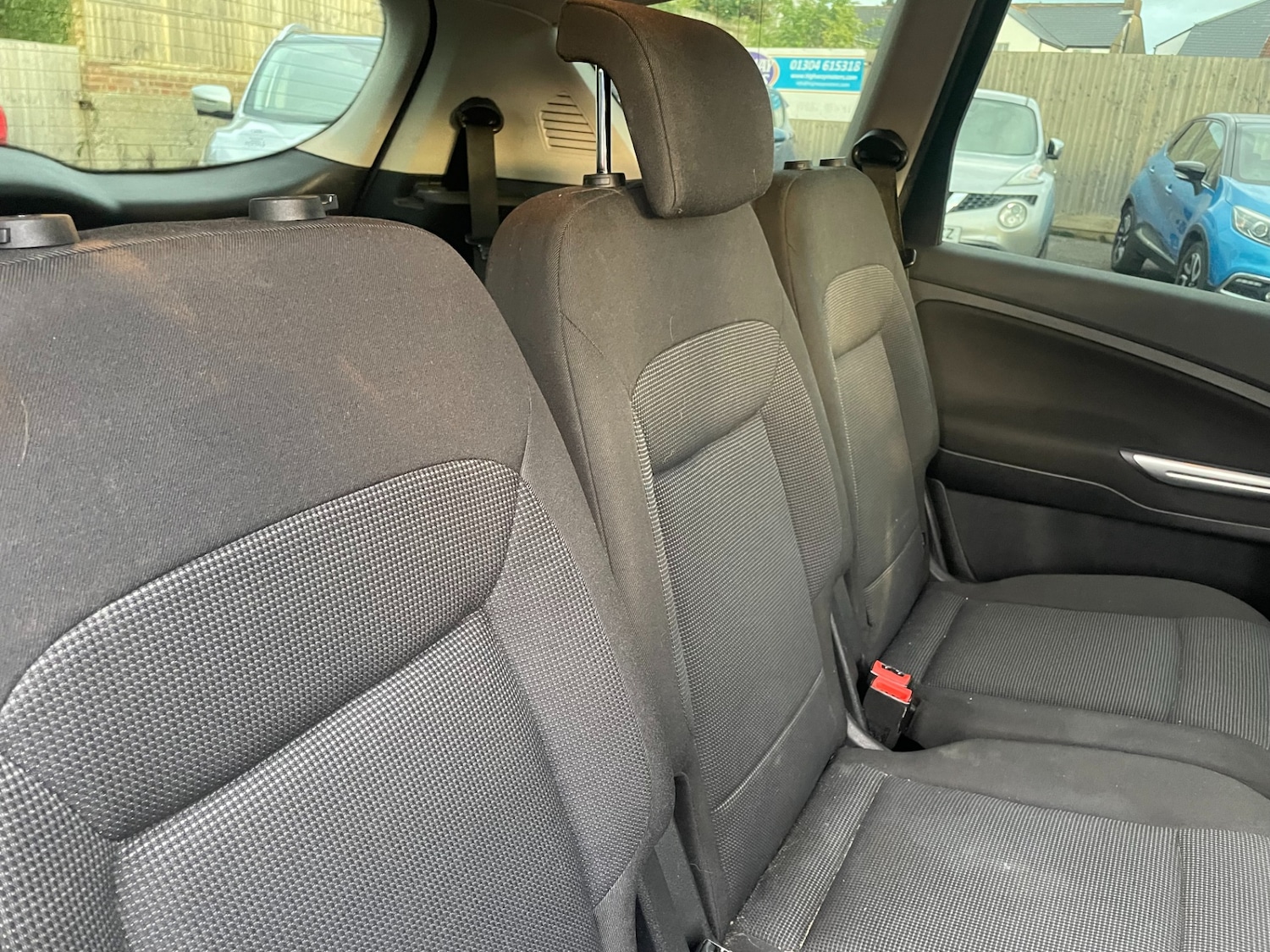 Used Ford S-Max 2009 for sale - 77445505: Photo 9