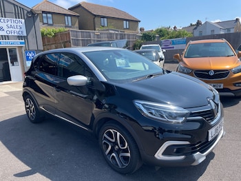 Used Renault Captur 2018 for sale - 79228635: Photo