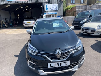 Used Renault Captur 2018 for sale - 79228635: Photo
