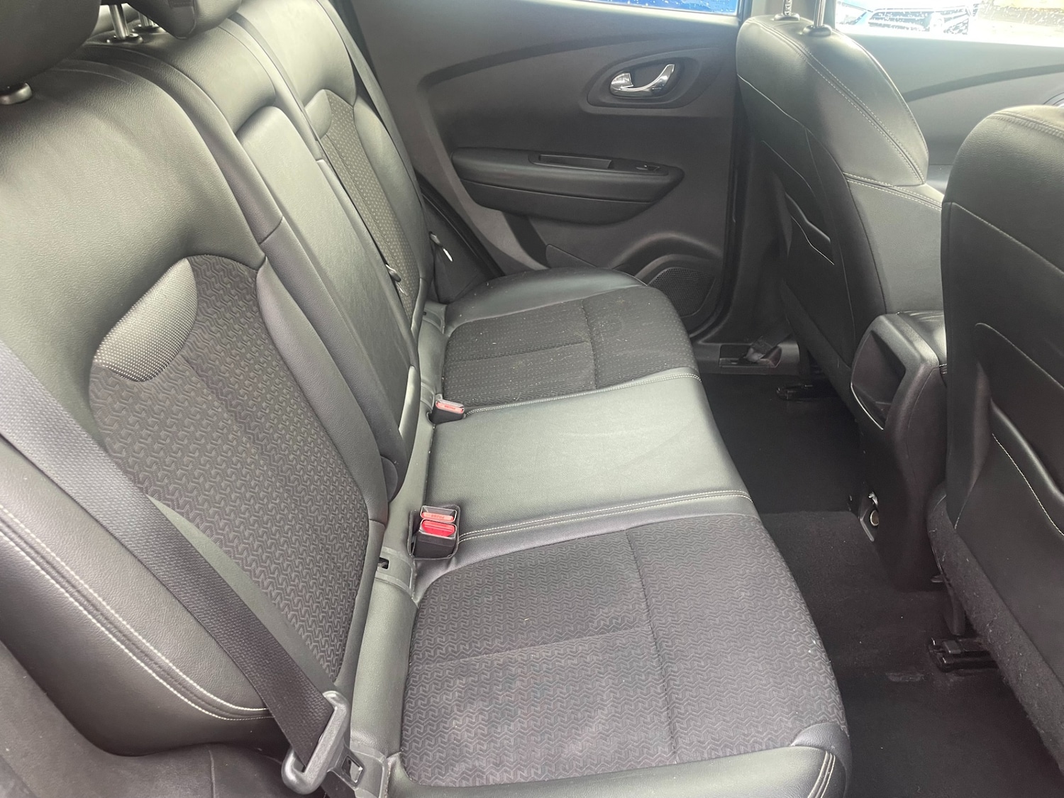 Used Renault Kadjar 2017 for sale - 77775261: Photo 9