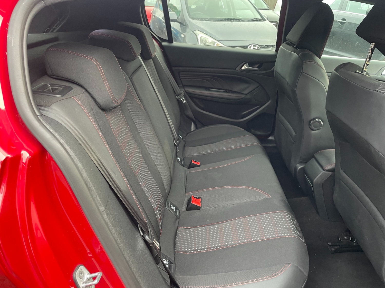 Used Peugeot 308 2018 for sale - 76979292: Photo 12