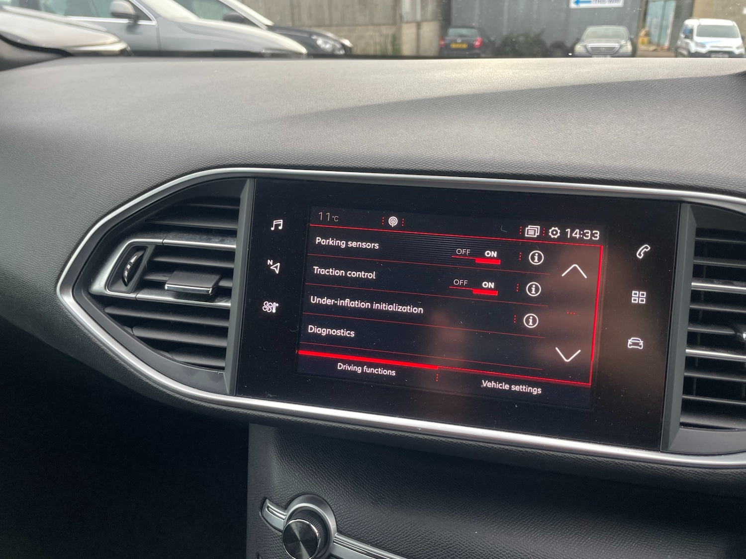 Used Peugeot 308 2018 for sale - 76979292: Photo 21