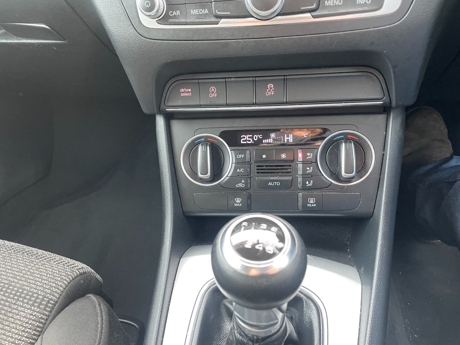 Used Audi Q3 2016 for sale - 76982632: Photo 16