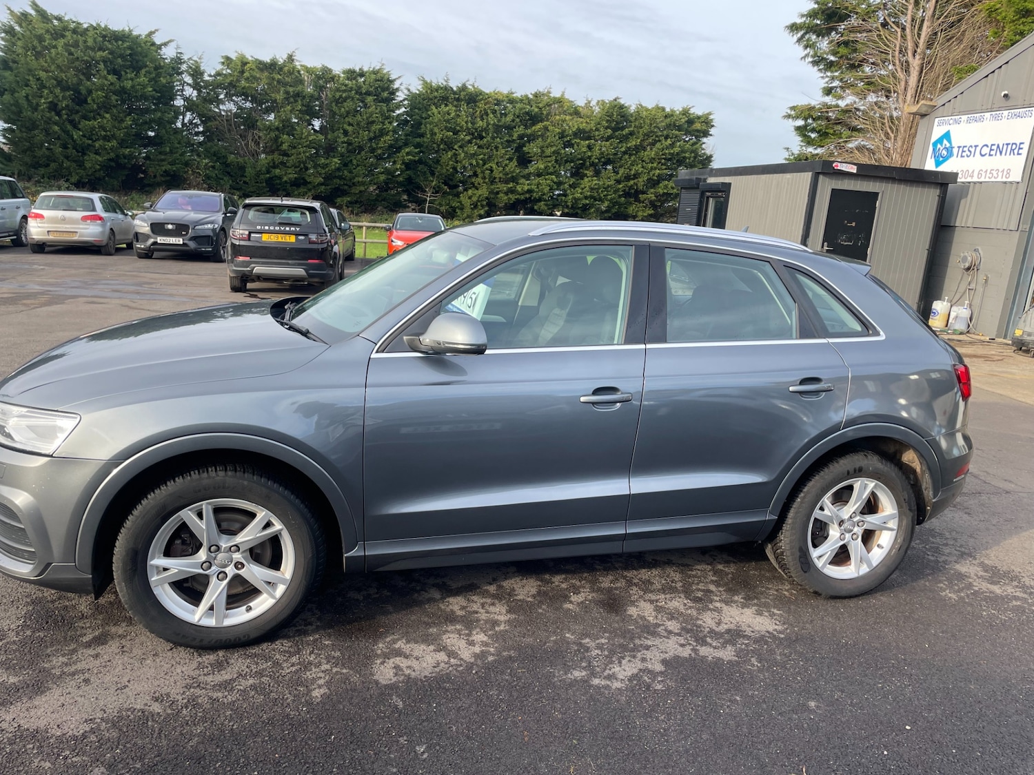 Used Audi Q3 2016 for sale - 76982632: Photo 4