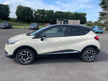 Used Renault Captur 2015 for sale - 75851005: Photo