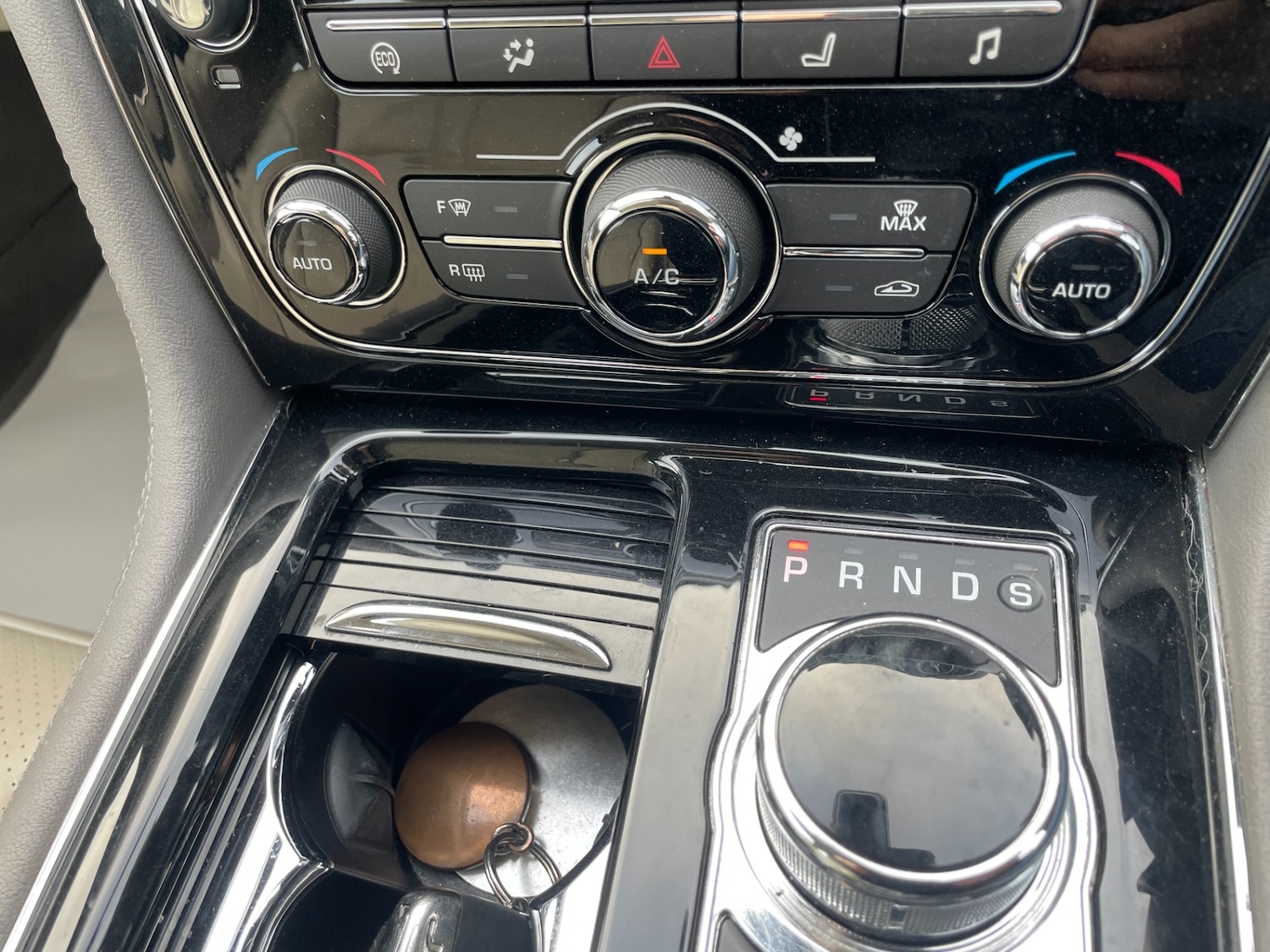 Used Jaguar XJ 2016 for sale - 77012254: Photo 19