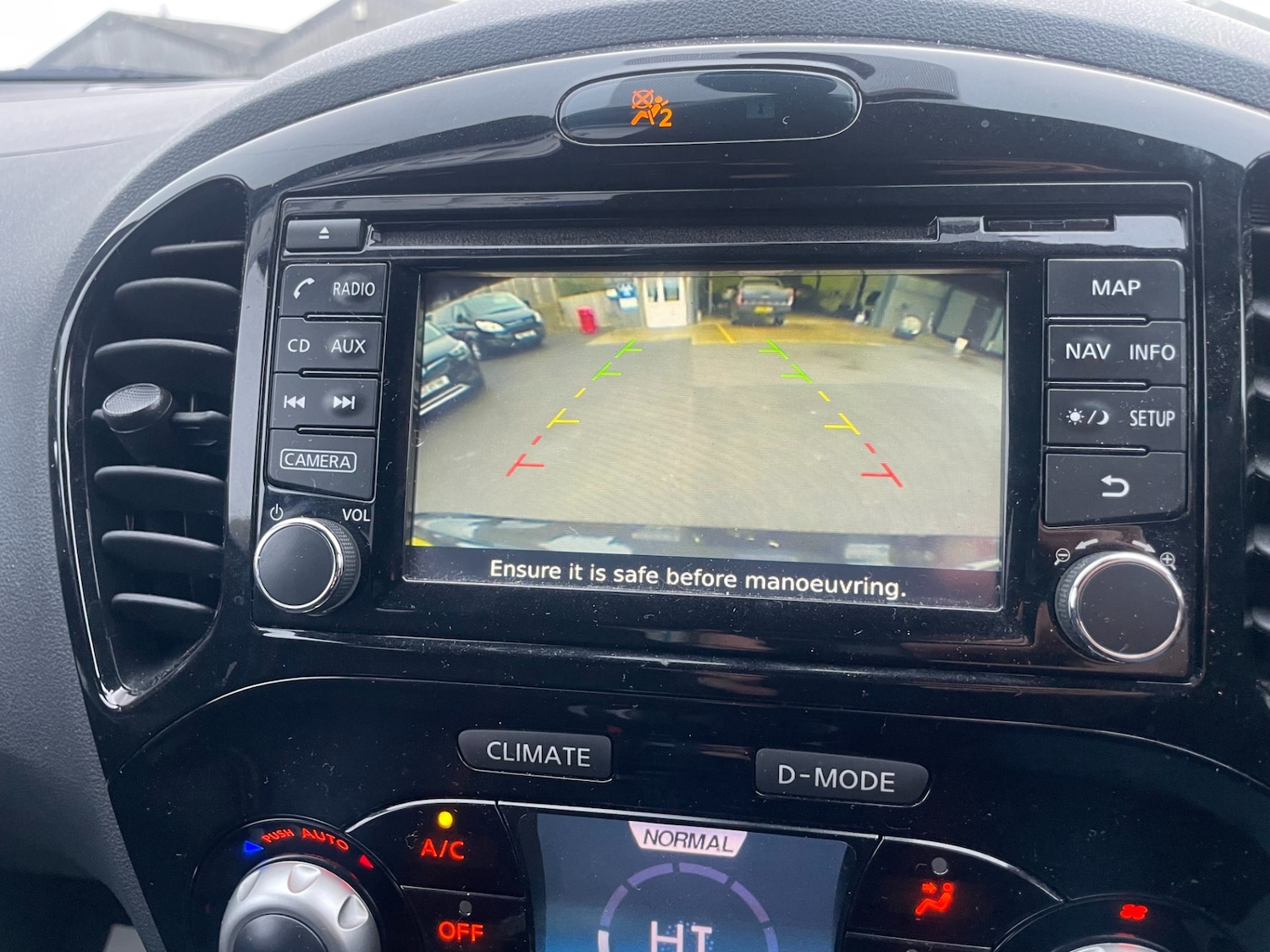 Used Nissan Juke 2015 for sale - 77234632: Photo 17