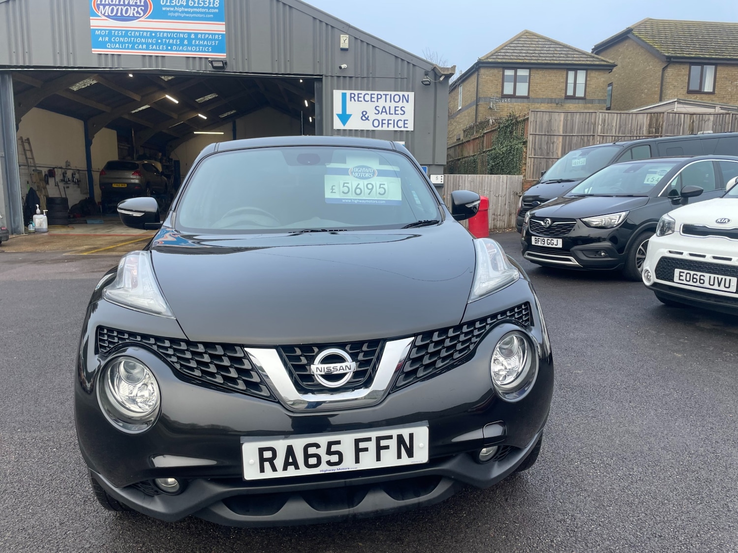 Used Nissan Juke 2015 for sale - 77234632: Photo 2