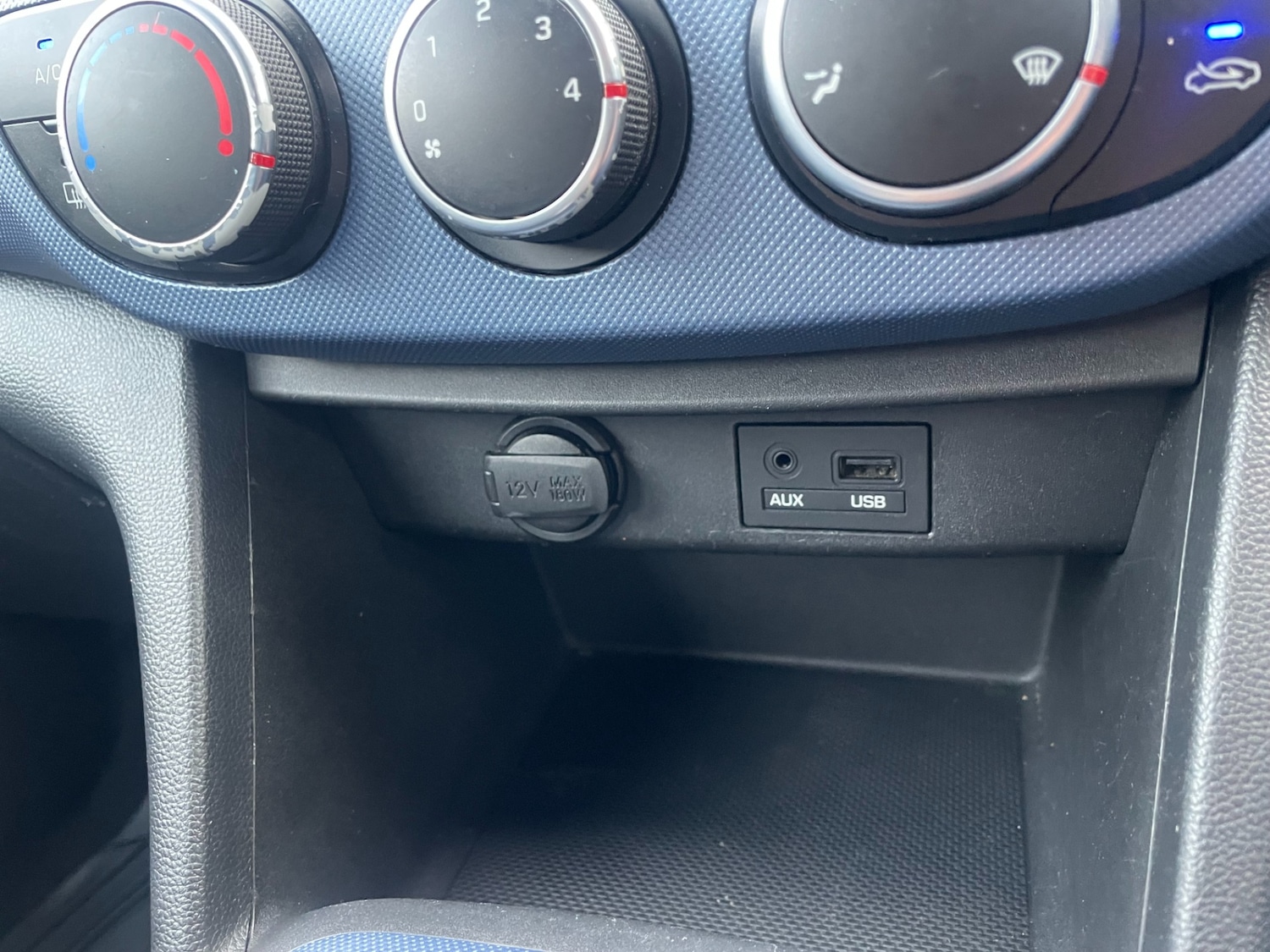 Used Hyundai i10 2016 for sale - 76879385: Photo 16