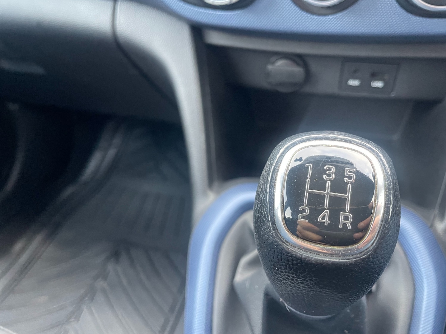 Used Hyundai i10 2016 for sale - 76879385: Photo 17