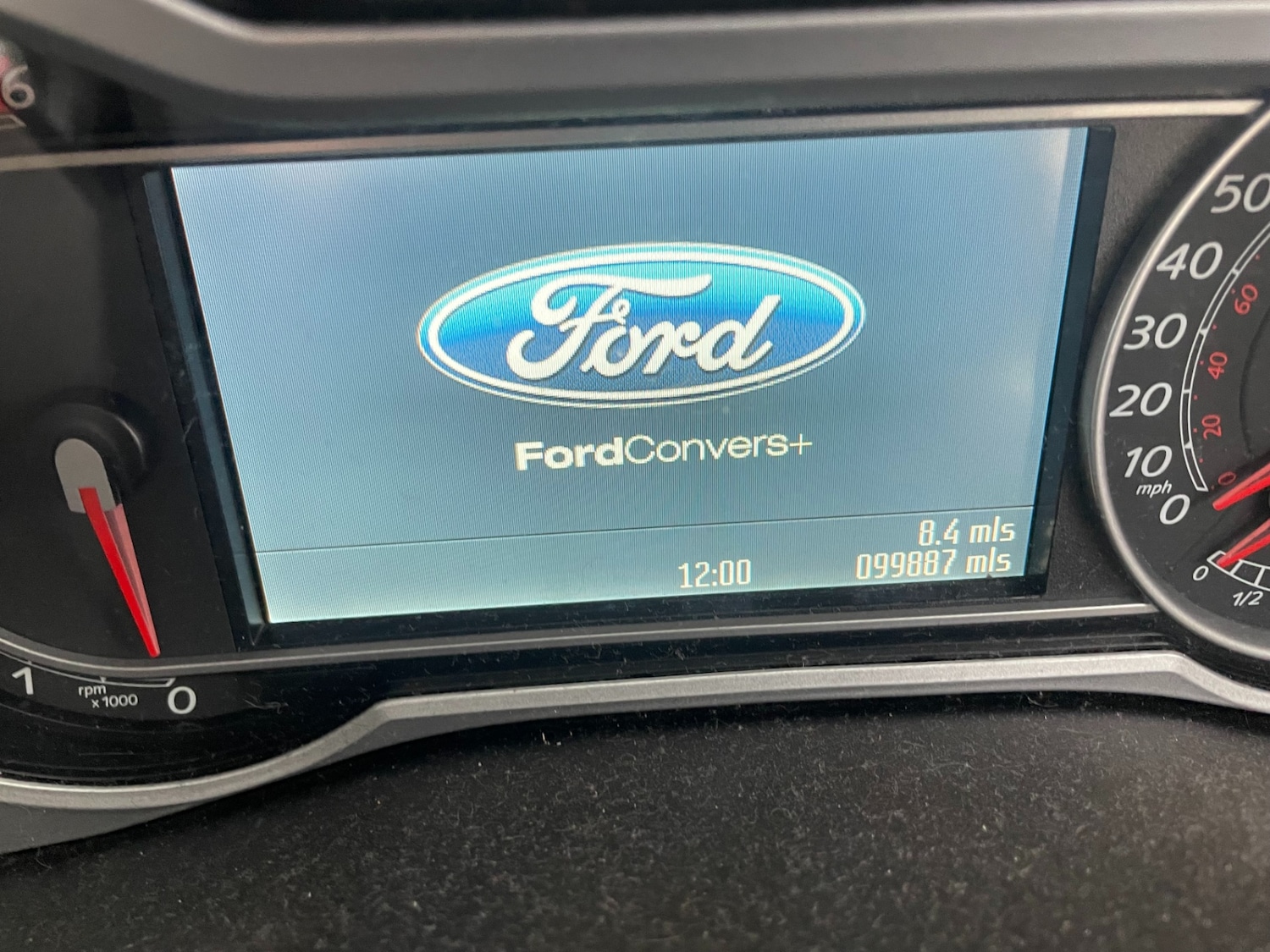 Used Ford S-Max 2009 for sale - 76384277: Photo 11