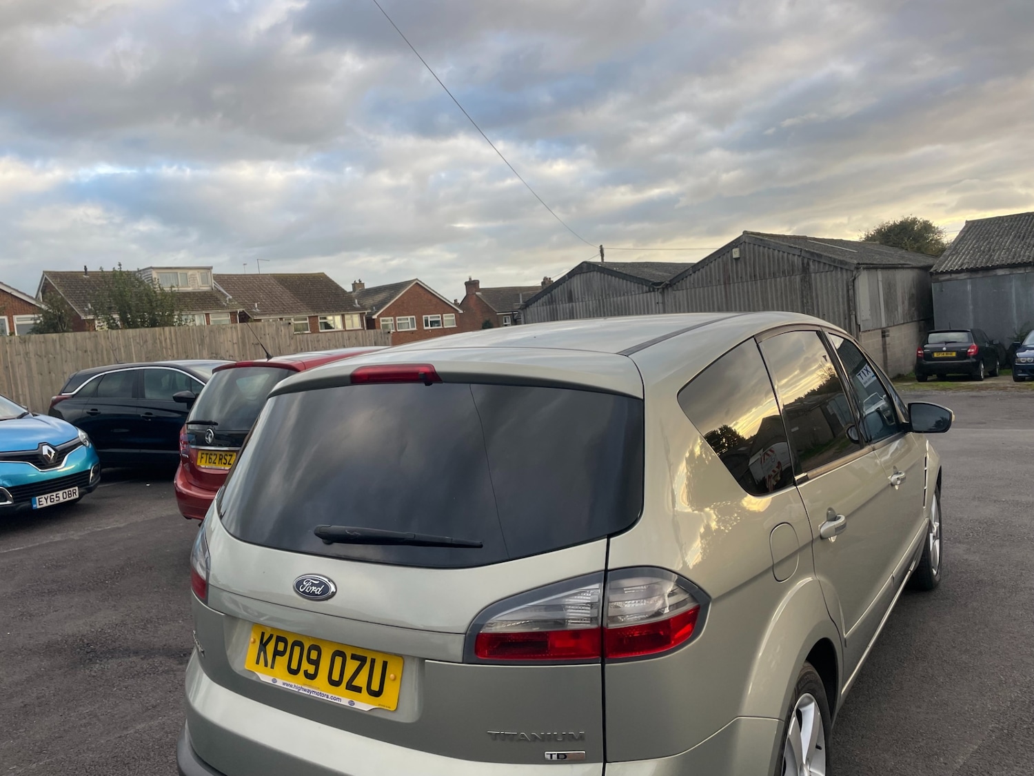 Used Ford S-Max 2009 for sale - 76384277: Photo 6