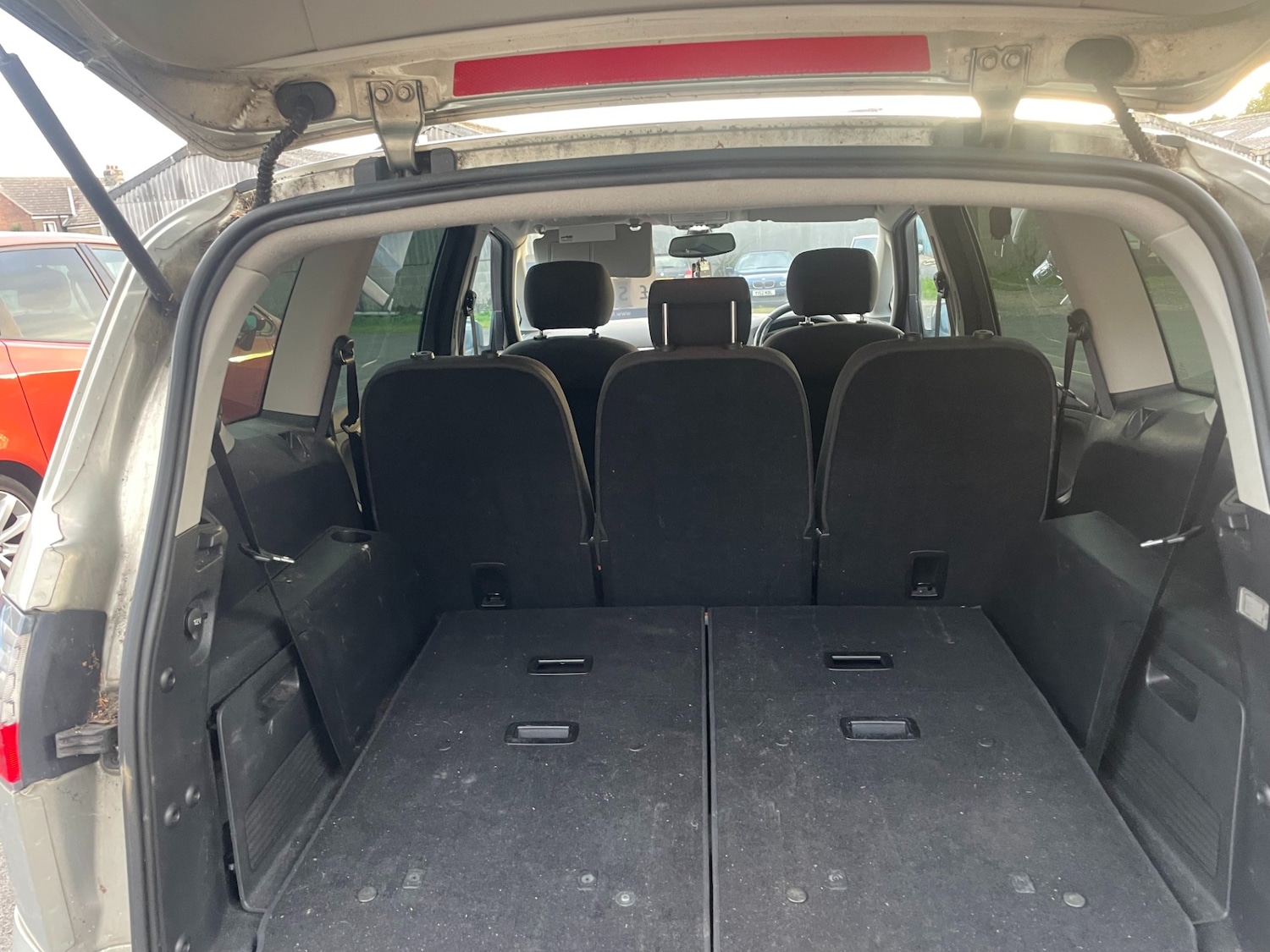 Used Ford S-Max 2009 for sale - 76384277: Photo 7