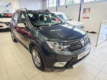 (68) - 0.9 TCe Comfort Hatchback 5dr Petrol Manual Euro 6 (s/s) (90 ps)