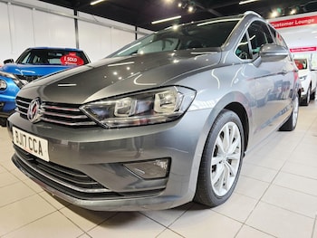 Used Volkswagen Golf SV 2017 for sale - 75768899: Photo
