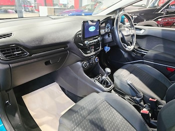 Used Ford Fiesta 2017 for sale - 75492653: Photo
