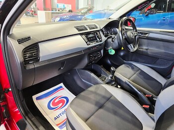 Used Skoda Fabia 2018 for sale - 75906013: Photo