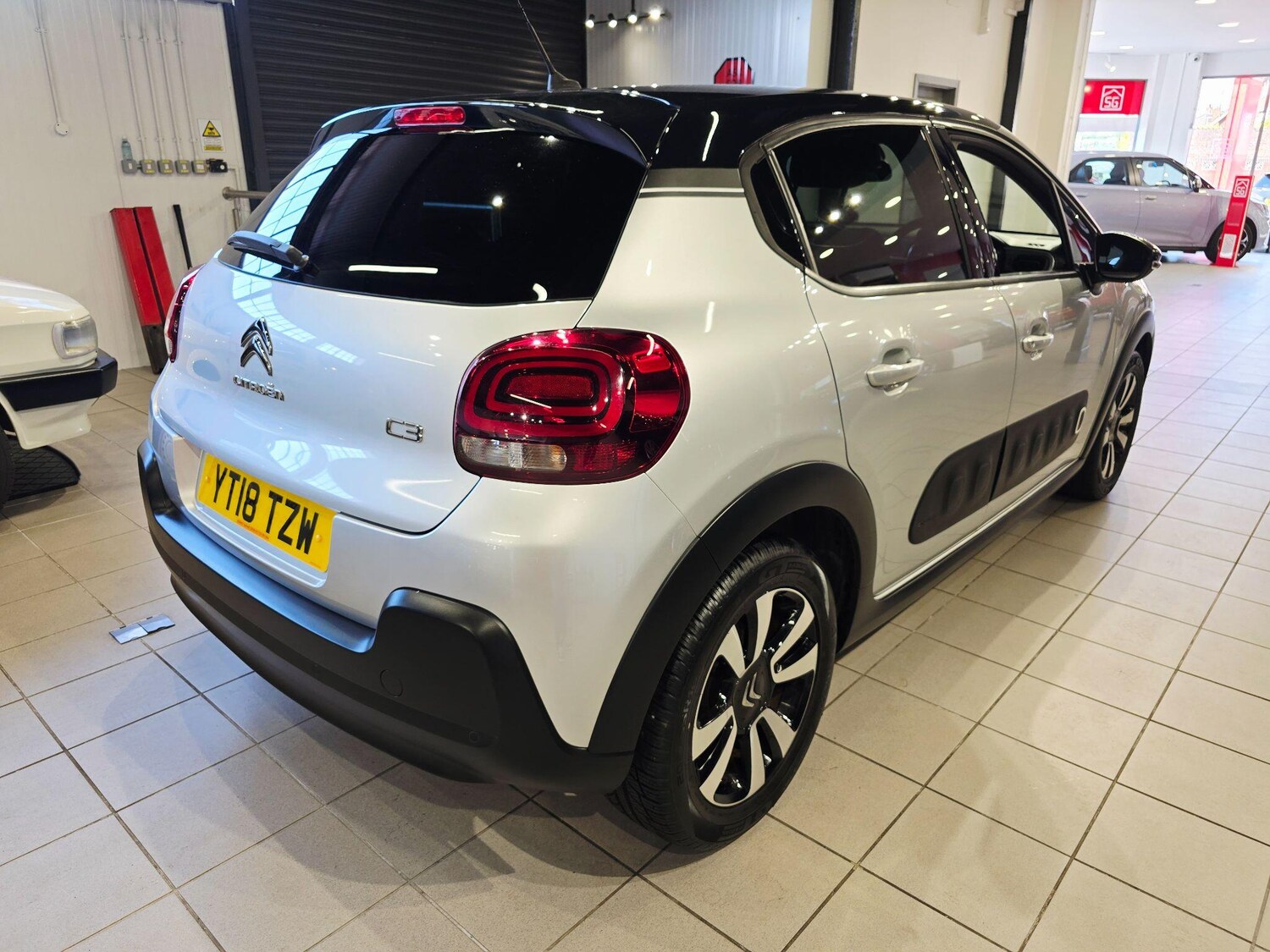 Vehicle 43