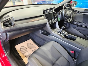 Used Honda Civic 2017 for sale - 75646843: Photo