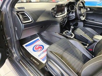 Used Kia Ceed 2022 for sale - 75905067: Photo