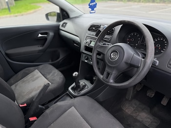 Used Volkswagen Polo 2012 for sale - 79401810: Photo