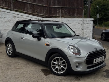 Used MINI Hatch 2017 for sale - 79430945: Photo