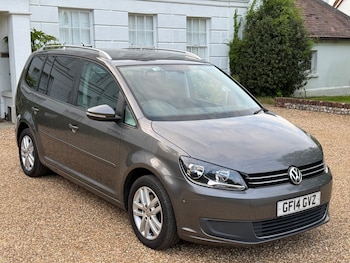 Used Volkswagen Touran 2014 for sale - 79395326: Photo
