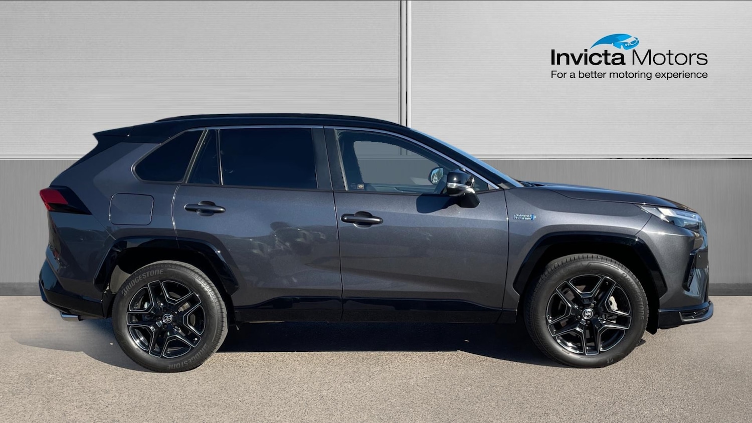 Used Toyota RAV4 2024 for sale - 77954151: Photo 2