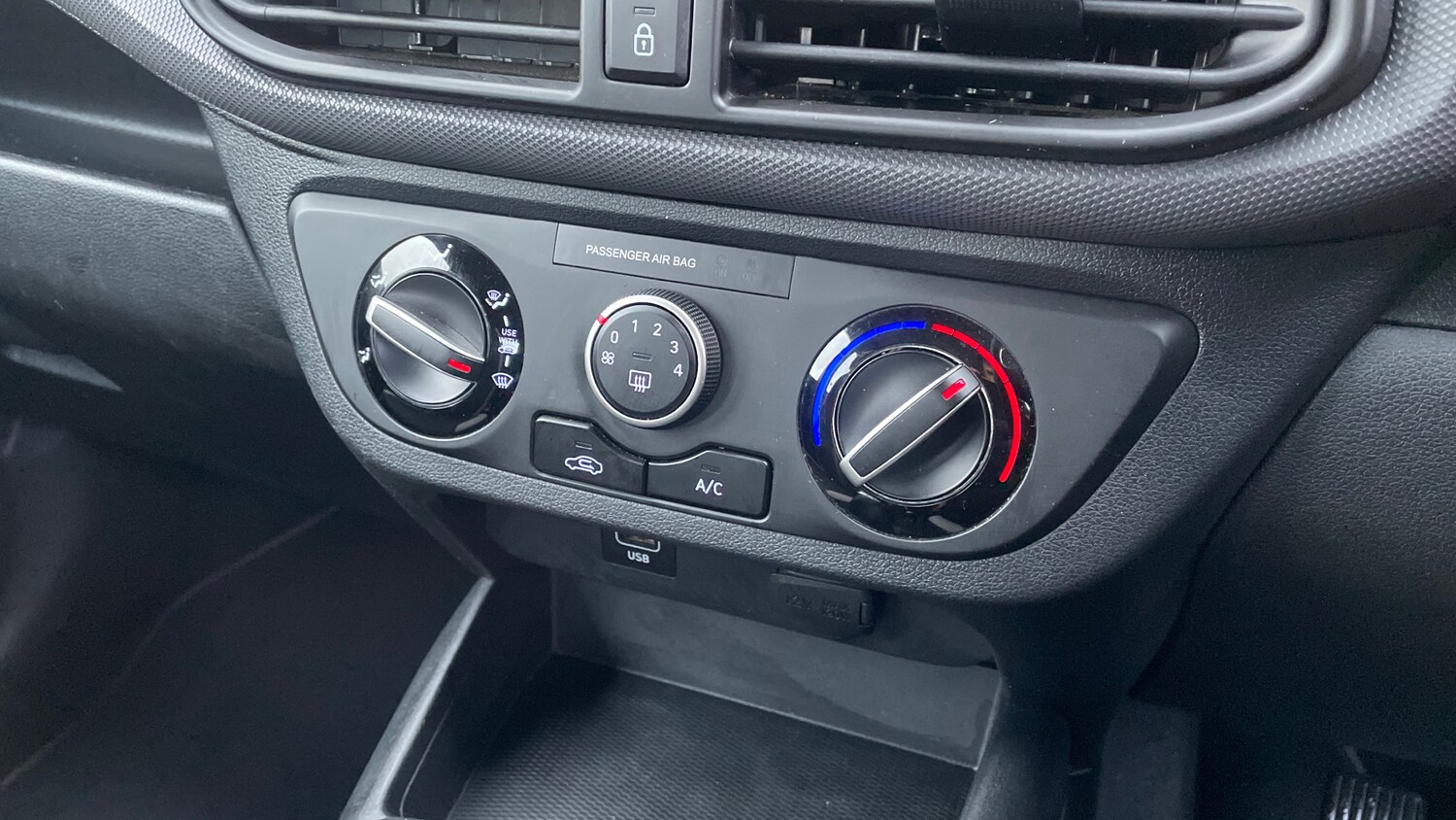 Used Hyundai i10 2022 for sale - 77008045: Photo 21