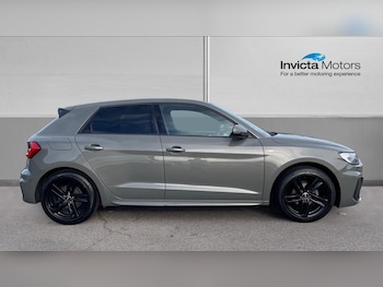 Used Audi A1 2023 for sale - 76418506: Photo