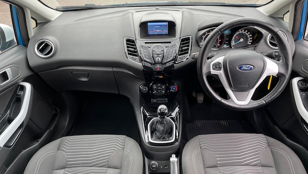 Used Ford Fiesta 2017 for sale - 76030191: Photo 11
