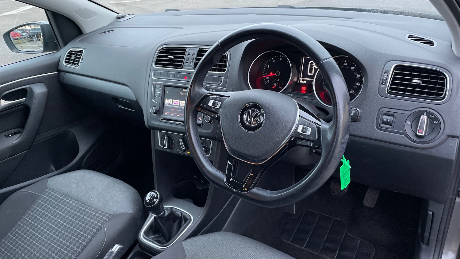 Used Volkswagen Polo 2016 for sale - 77409415: Photo 9