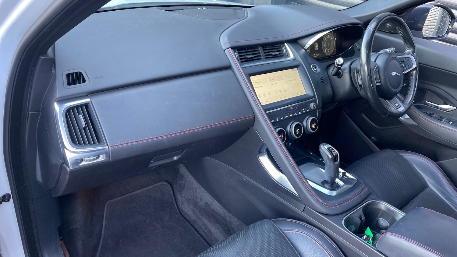 Used Jaguar E-Pace 2019 for sale - 76324895: Photo 10