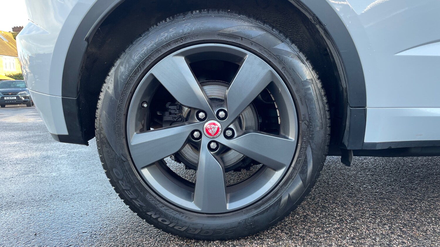Used Jaguar E-Pace 2019 for sale - 76324895: Photo 19