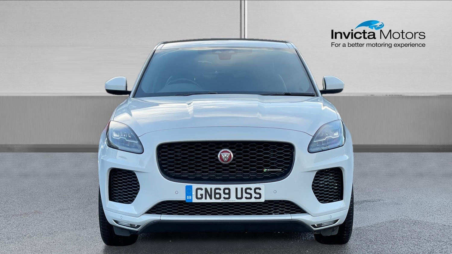 Used Jaguar E-Pace 2019 for sale - 76324895: Photo 8