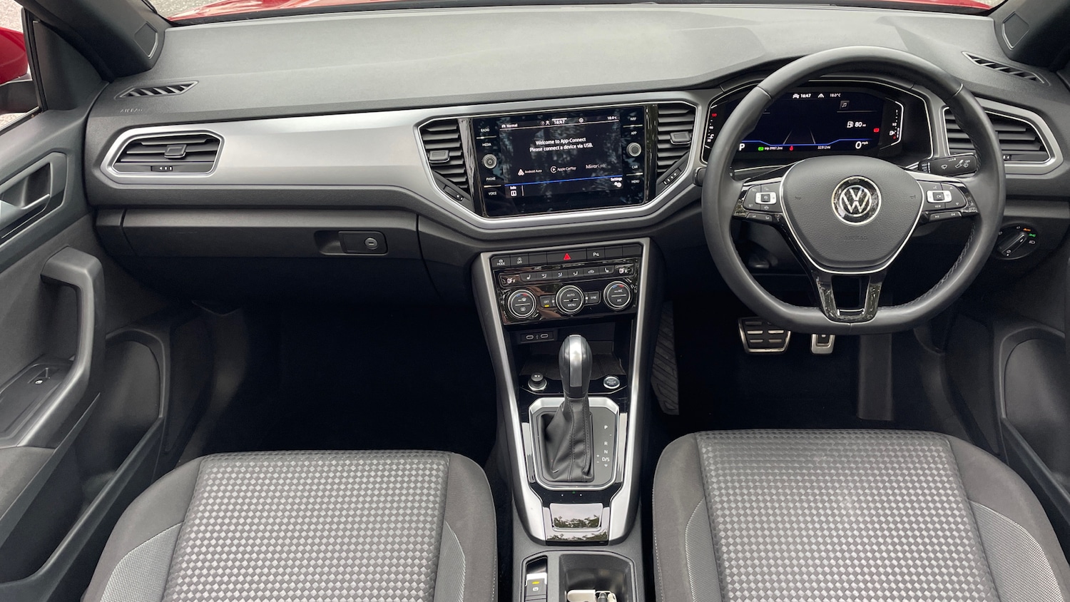 Used Volkswagen T-Roc 2021 for sale - 76784892: Photo 11