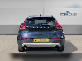 Used Volvo V40 2013 for sale - 75694925: Photo