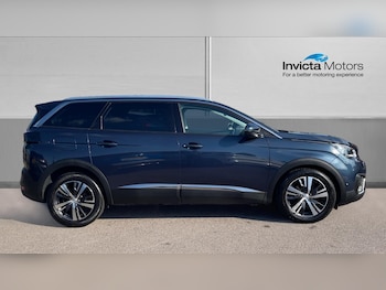 Used Peugeot 5008 2019 for sale - 76119542: Photo 2