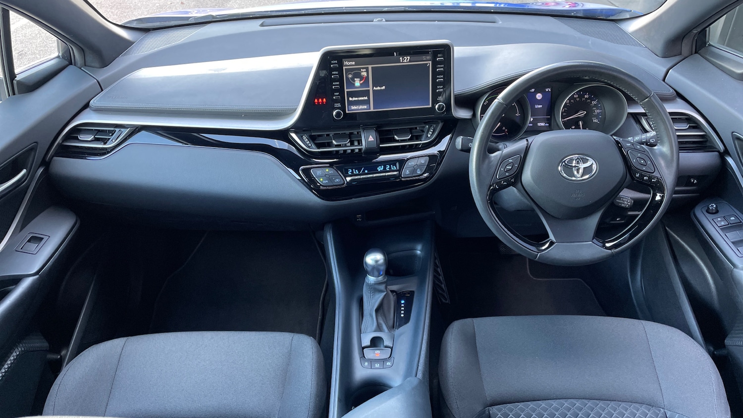 Used Toyota C-HR 2020 for sale - 76040484: Photo 11