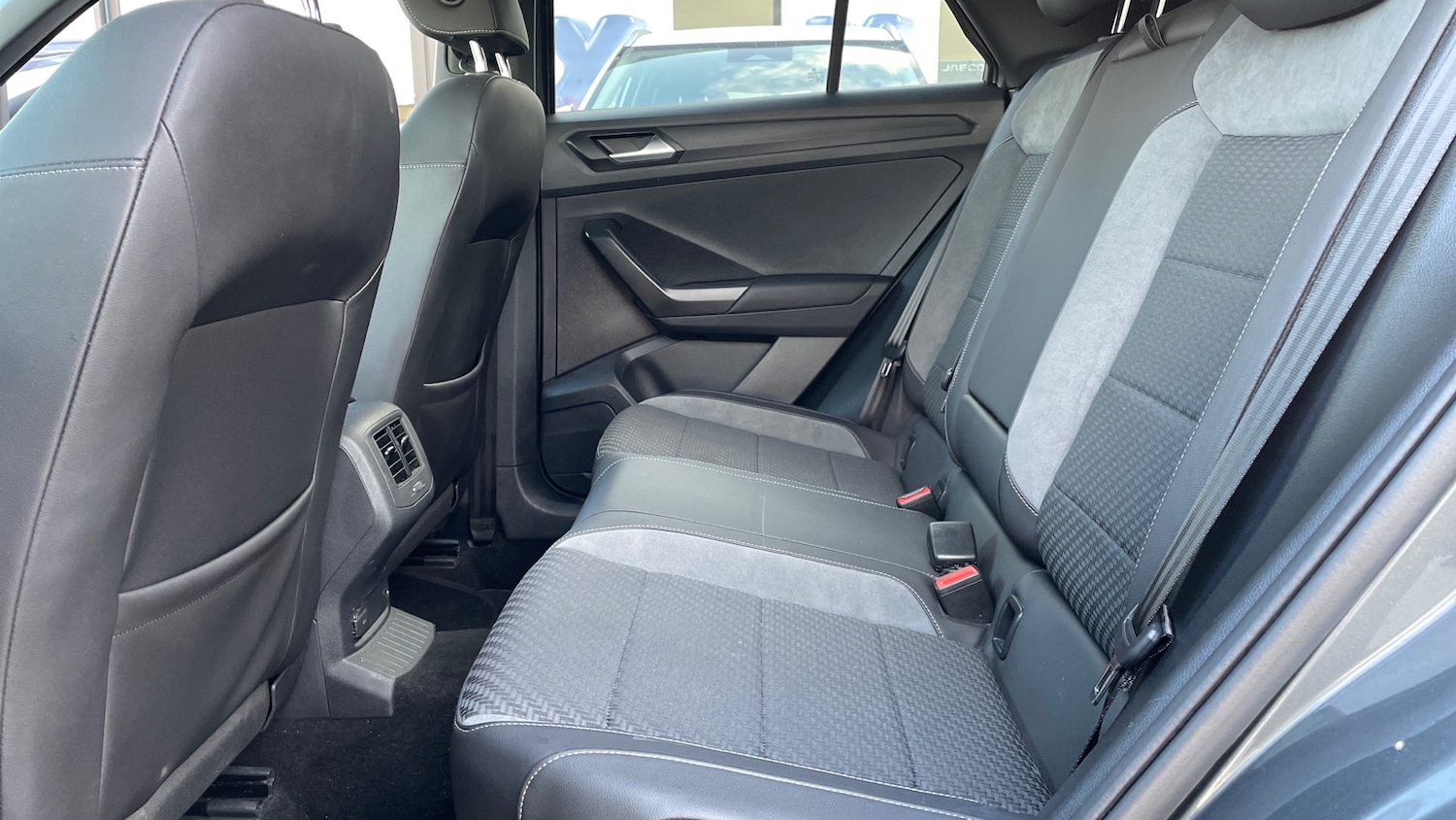 Used Volkswagen T-Roc 2020 for sale - 77595081: Photo 14